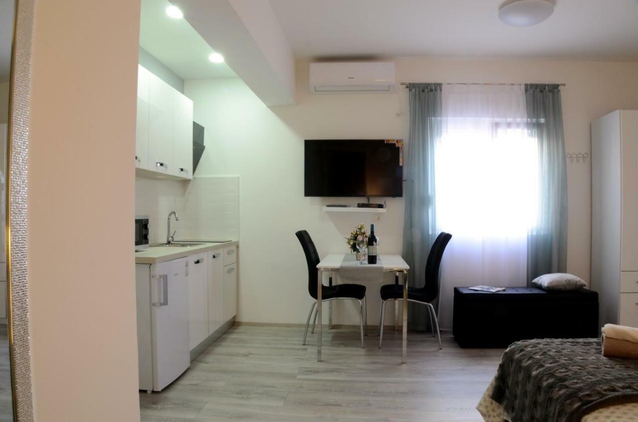Apartments La Luna Zadar Exterior foto